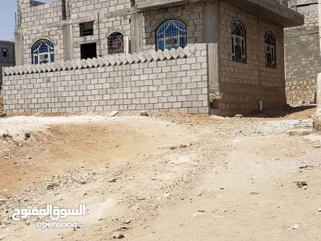 110 m2 4 Bedrooms Townhouse for Sale in Sana'a Sa'wan