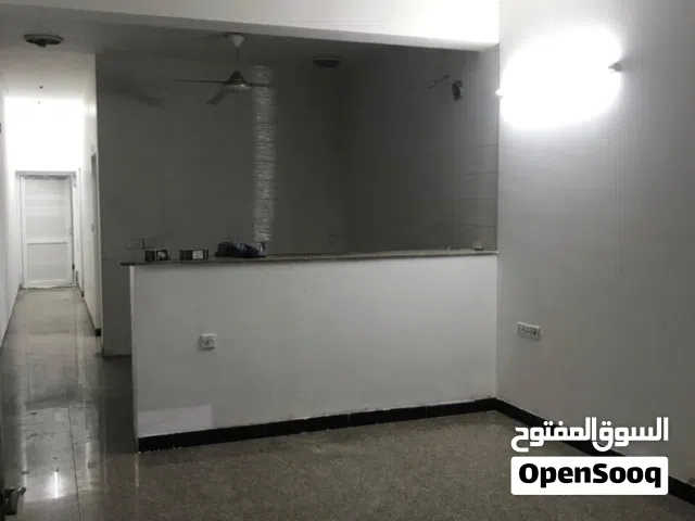 83 m2 2 Bedrooms Townhouse for Rent in Baghdad University
