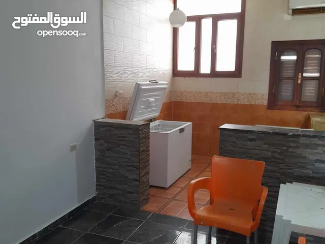 150 m2 2 Bedrooms Apartments for Rent in Tripoli Gorje