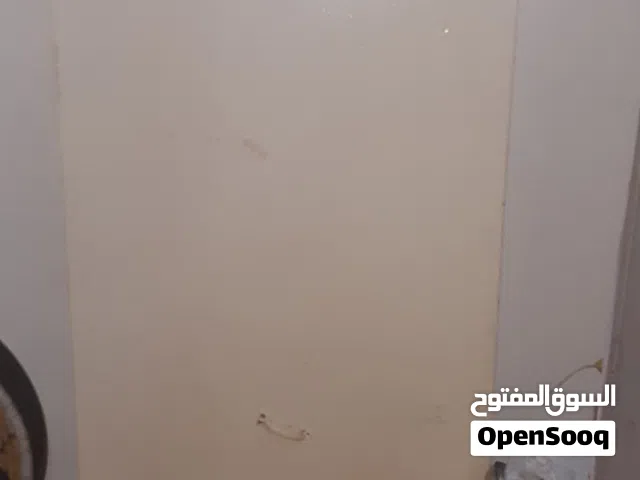 باب خشب درجة اولى لوح ماليزي ابو 20 ملي مقاس 75×157 سنتيمتر للبيع بسعر عرطة فقط 10 الف ريال