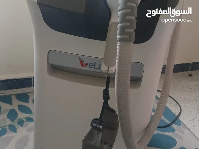 جهاز ليزر مع جميع مستلزماته للبيع بسعر حرق لجهاز مو صيني نوعيه ممتازه