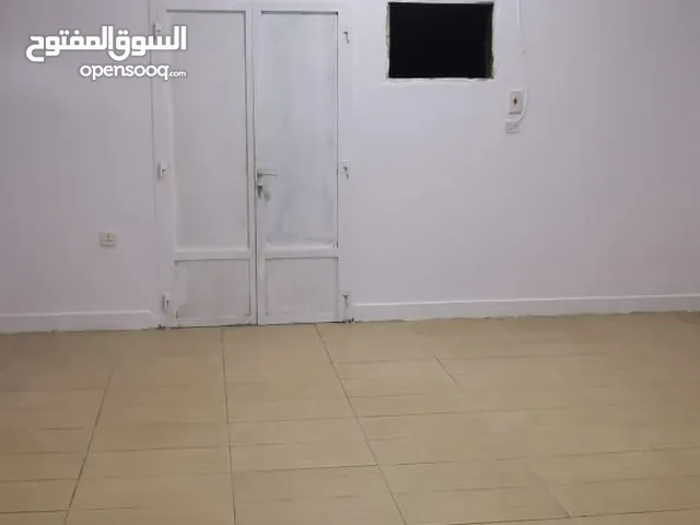 100 m2 4 Bedrooms Apartments for Rent in Jeddah Mada'en Al Fahd