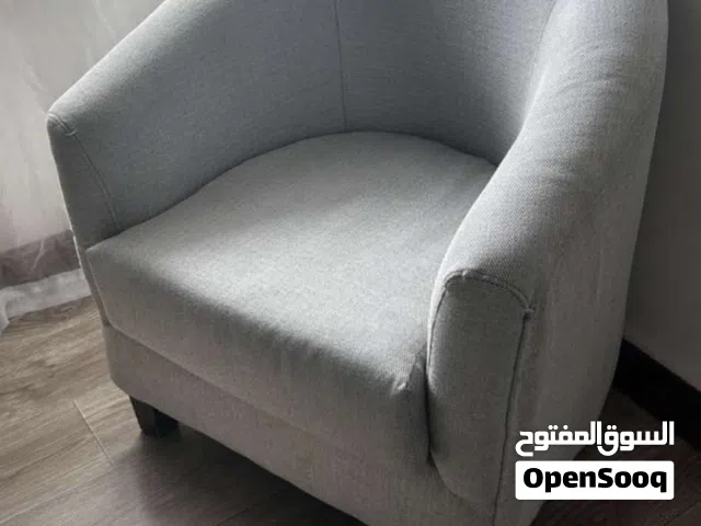 كرسي لشخص واحد لون رصاصي فاتح