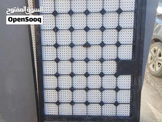 باب حديد مستعمل