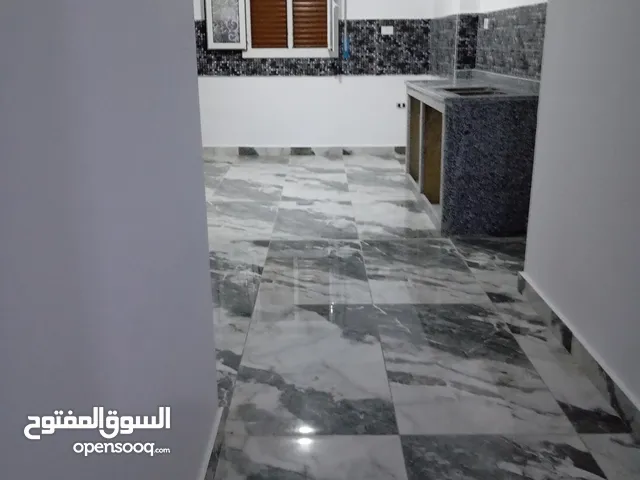 140 m2 3 Bedrooms Apartments for Rent in Tripoli Jazeerat Al-Fahm