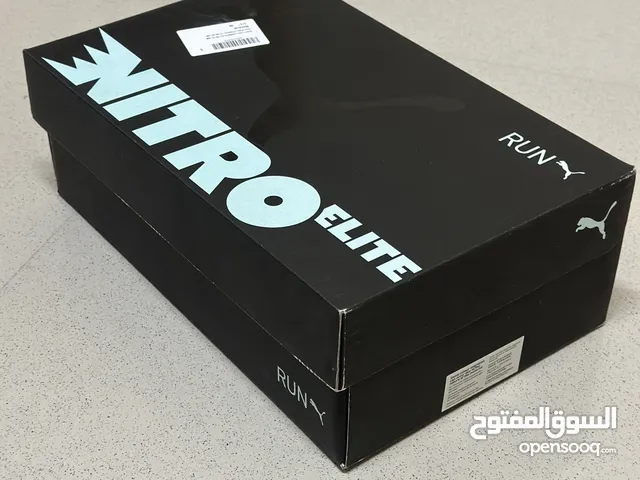 44 Sport Shoes in Muscat