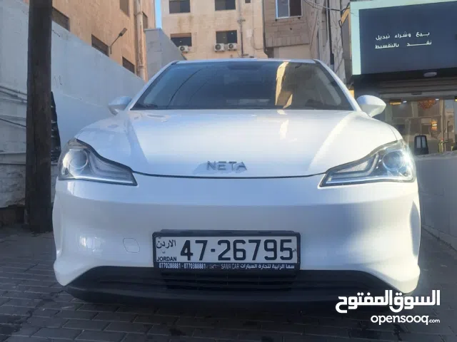 سيارة نيتا V كهربائية 2021 هاتشباك مرخصة بمحرك أوتوماتيك ومواصفات صينية بسعر حرق ارخص سعر في السوق