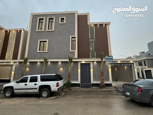 265 m2 5 Bedrooms Villa for Sale in Al Riyadh Ar Rimal
