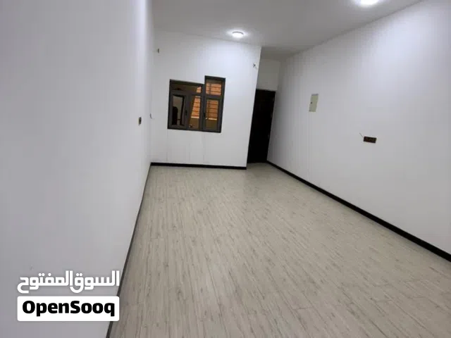 110 m2 2 Bedrooms Apartments for Rent in Basra Jaza'ir
