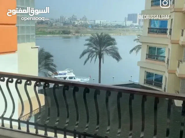 شقة فندقية فاخرة بارقي واهدي كبوند علي الني  قريبة من سفارة الكويت وسفارة السعودية