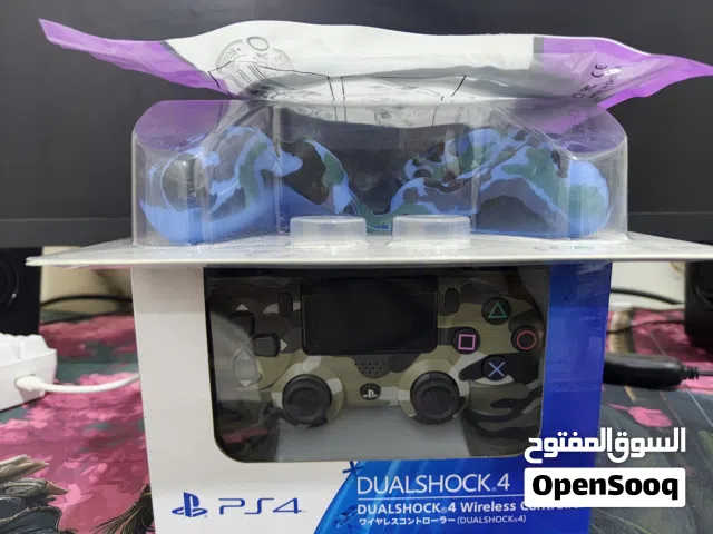 جويستك بلي 4 تجاري جديد درجة ممتازة + سكين +  كيبل شحن + ضمان 3 أيام