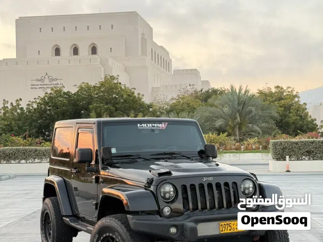 2014 جيب رانجلر Sahara 4xe