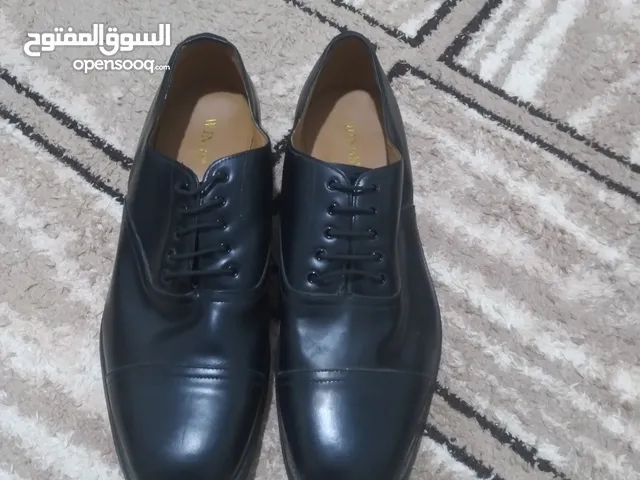 44 Others in Tripoli