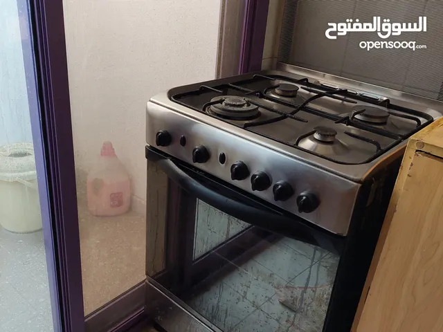 High Quality 4 burner Gas stove with oven and grill