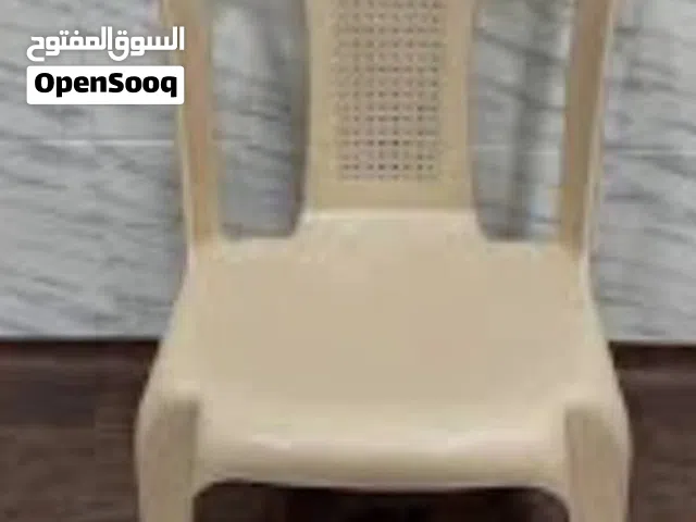 شروة كراسي بلاستيك نوع نابولي للبيع