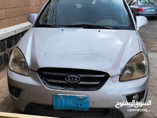 Used Kia Carens in Sana'a