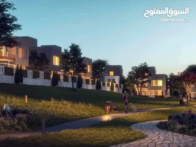 313 m2 More than 6 bedrooms Villa for Sale in Giza Sheikh Zayed