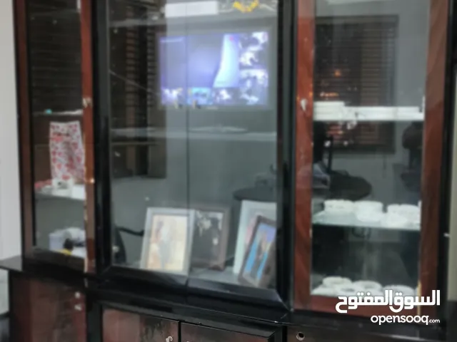 مكتب خزانة والطاولة والدروج للبيع