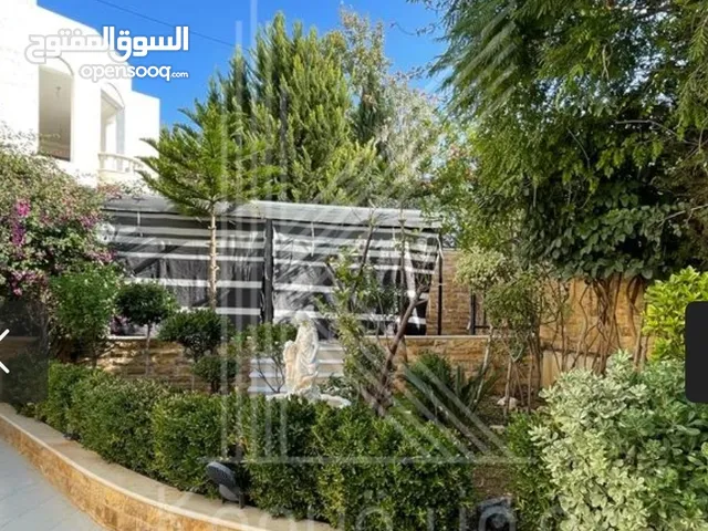 536 m2 5 Bedrooms Villa for Sale in Amman Naour