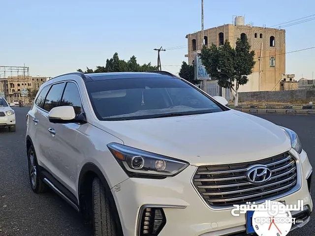 Used Hyundai Santa Fe in Sana'a