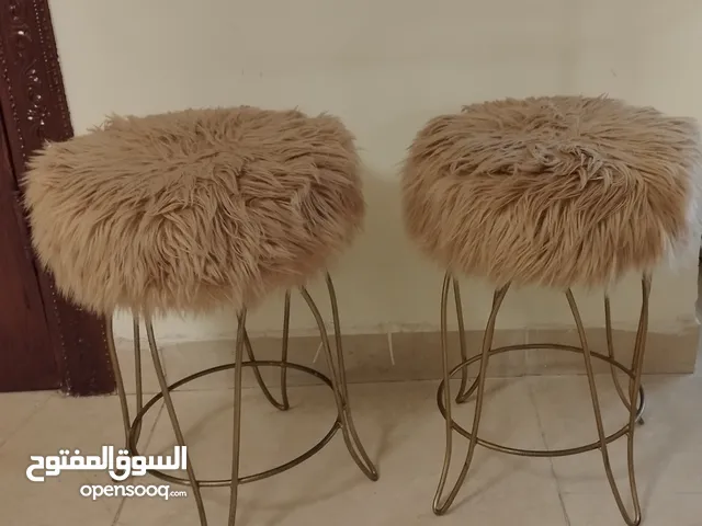 كراسي للبيع عدد 2 ب سعر سبع دنانير