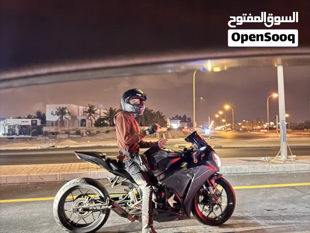 2014 هوندا CBR1000RR