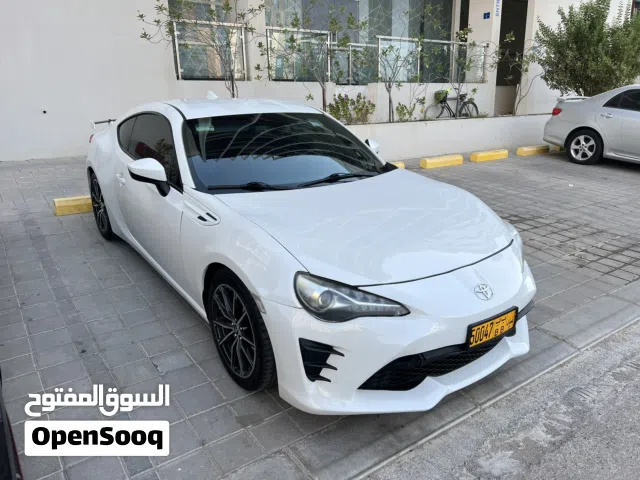 2020 تويوتا GT86 Standard