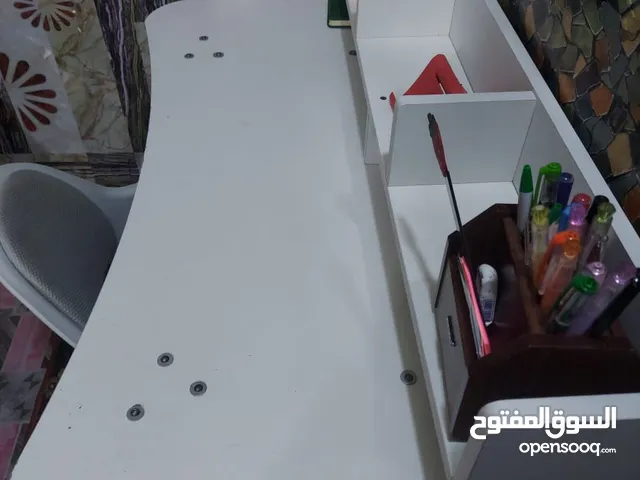 اغراض متنوعة للبيع