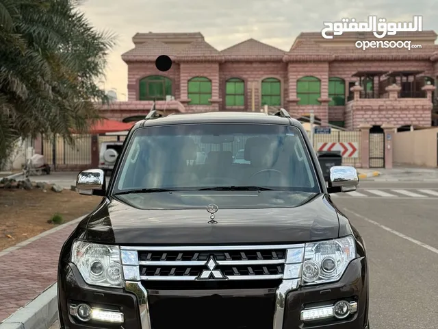 Mitsubishi Pajero GLS Plus in Abu Dhabi