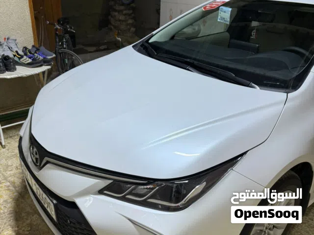 تويوتا كورولا 2024 خليجي بانزين فتحه دخول ذكي السياره بعدهه بالضمان ساس