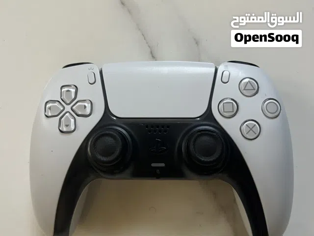 يد بلايستيشن 5 للبيع