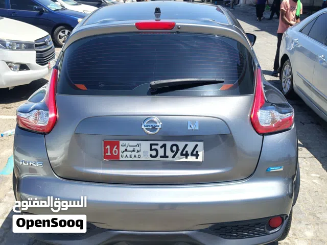 2016 نيسان جوك SL