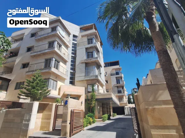 250 m2 5 Bedrooms Apartments for Sale in Amman Um El Summaq