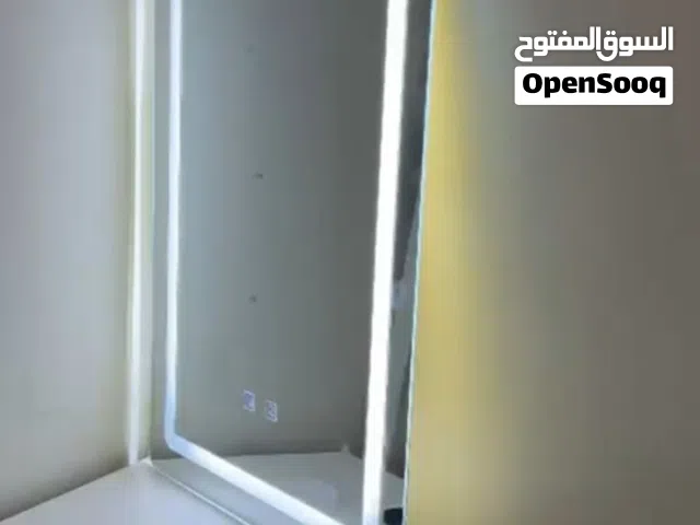 مراي بإضاءة LED