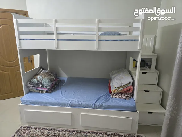سرير لاطفال طابقين للبيع