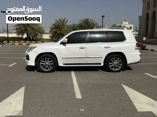 2009 لكزس LX LX 570