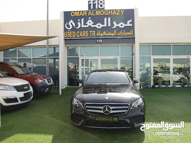 mercedes benz E300 model 2017 very clean perfect condition