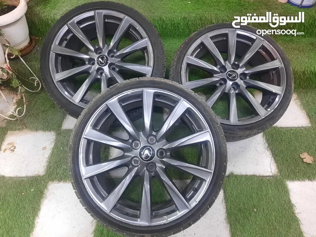 للبيع رنقات مع إطارات جديدة مقاس 19لكززis ,اربع إطارات