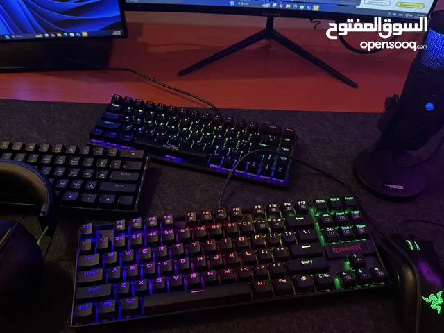 كيبورد رد دراقون ميكانيكل ازرق و كيبوردين احمر و مايك و سماعه ريزر و ماوس ريزر