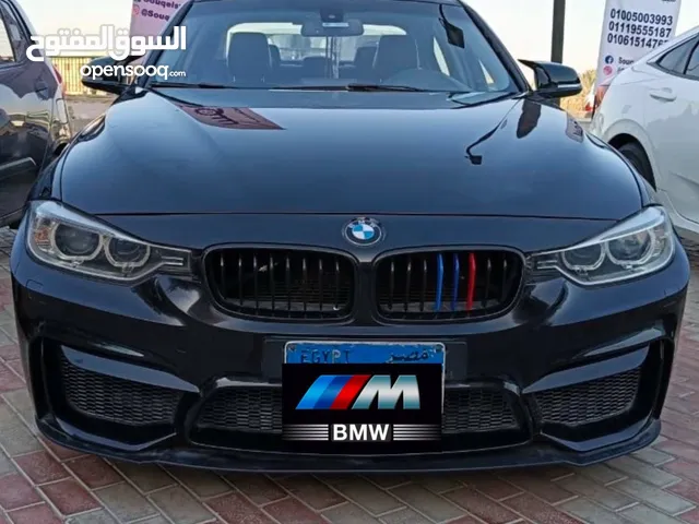 BMW F30 320 I 2013 تعديل كيت خارجي m4 سبويلر خلفي كفر مرايات بات مان جنط 2 إنش كليبر فرامل احمر