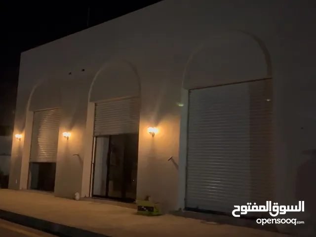 محل للايجار مساحته 23 متر