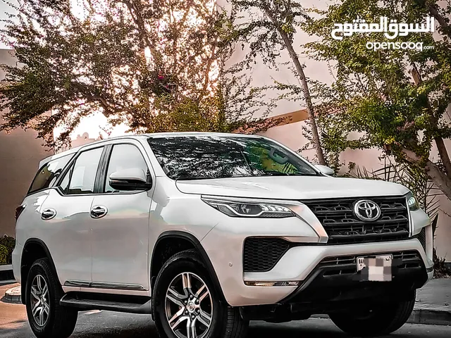 TOYOTA FORTUNER 2022 AGENT MAINTAINED CAR FOR SALE