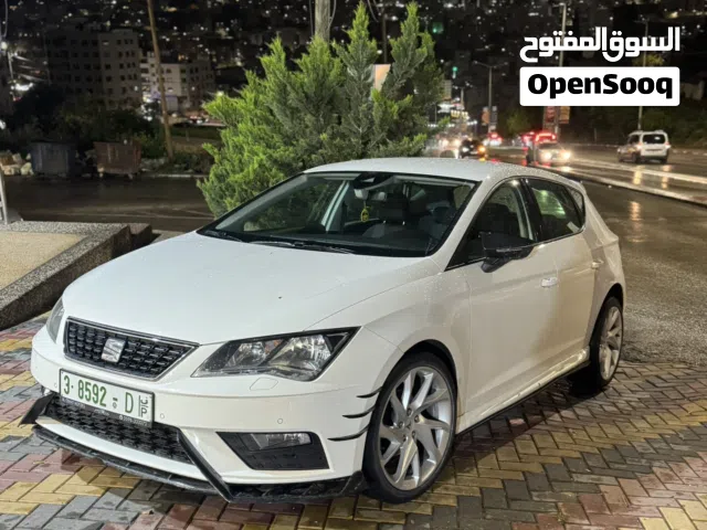 2018 سيات ليون Standard