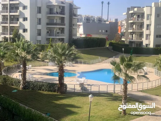 109 m2 3 Bedrooms Apartments for Sale in Giza Sheikh Zayed