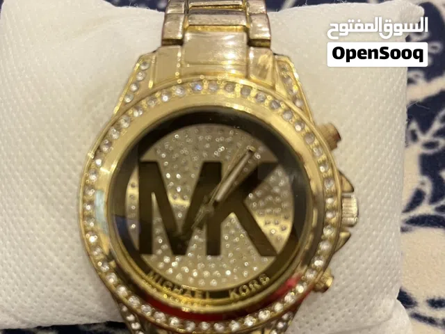 ساعات للبيع