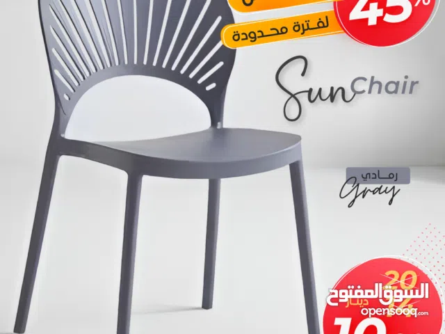 كرسي بلاستيك عالي الجودة فوق بعض مناسب للمطابخ والحدائق
