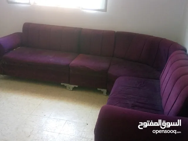 كنب للبيع بسعر مغري مستعمل
