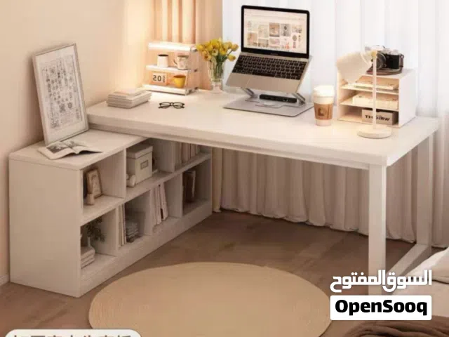 طاولة دراسية خشبية بهيكل معدني مع مكتبة سفلية مكتب -مكتبي -مكاتب مكانب فخمه