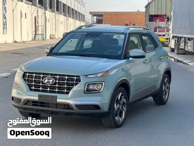2025 هيونداي فينيو Limited