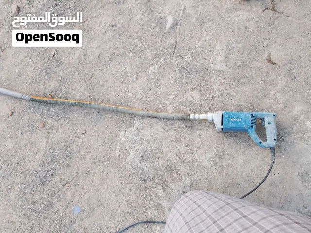 هزاز او فايبريتر للخرسانه